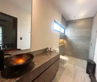 Propiedad MINGOSDUL Imagen 03baño_casa_lagos_del_sol_cancun_mingosdul.jpg