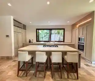 Propiedad ARTIDUL-H Imagen 01cocina_casa_residencial_villa_magna_cancun_artidul.jpeg