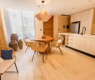 Propiedad CORASU101-I Imagen 02comedor_departamento_corasol_cancun_corasu101.jpg
