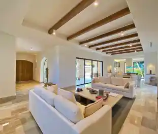 Propiedad LAGOSMA-CHA Imagen 02sala_casa_lagos_del_sol_cancun_lagosma.jpg