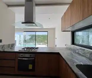 Propiedad LORESU19 Imagen 03cocina_casa_residencial_aqua_cancun_loresu19.jpeg
