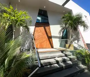 Propiedad VOLADUL-AC Imagen 03entrada_casa_zona_hotelera_cancun_voladul.jpg