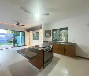 Propiedad PIRIDUL16 Imagen 03cocina_casa_cumbres_cancun_piridul16.jpg