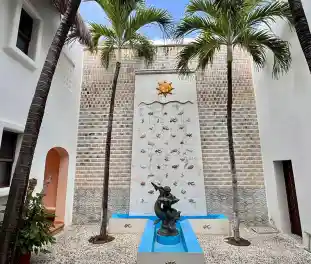 Propiedad FLAMINGOMAC-AB Imagen 01fuente_casa_residencial_flamingos_zona_hotelera_cancun-flamingomac.JPG
