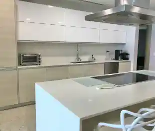 Propiedad KAANAMAC-AB Imagen 02cocina_departamento_punta_nizuc_cancun_kaanamac.jpg