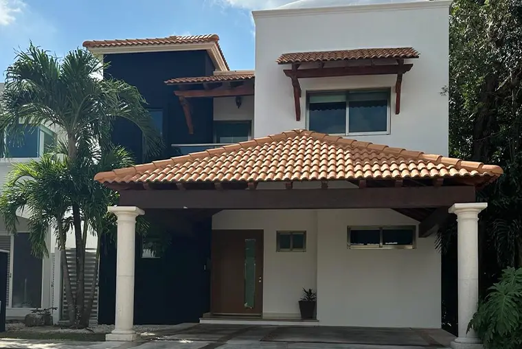 Casa PIRIDUL16 en Residencial Cumbres