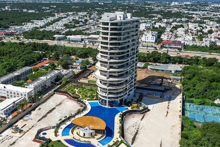 Desarrollo CENTRAL PARK CANCÚN TOWERS en Otro