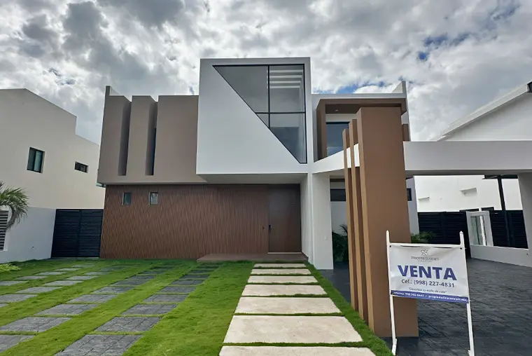 Casa SADUL en Lagos Del Sol