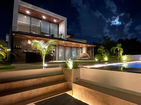 Casa venta en Residencial Lagos del Sol, Cancún