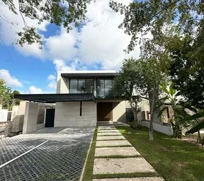 Propiedad FAISASU84